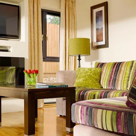 Self Catering Homes Town Centre 度假居
